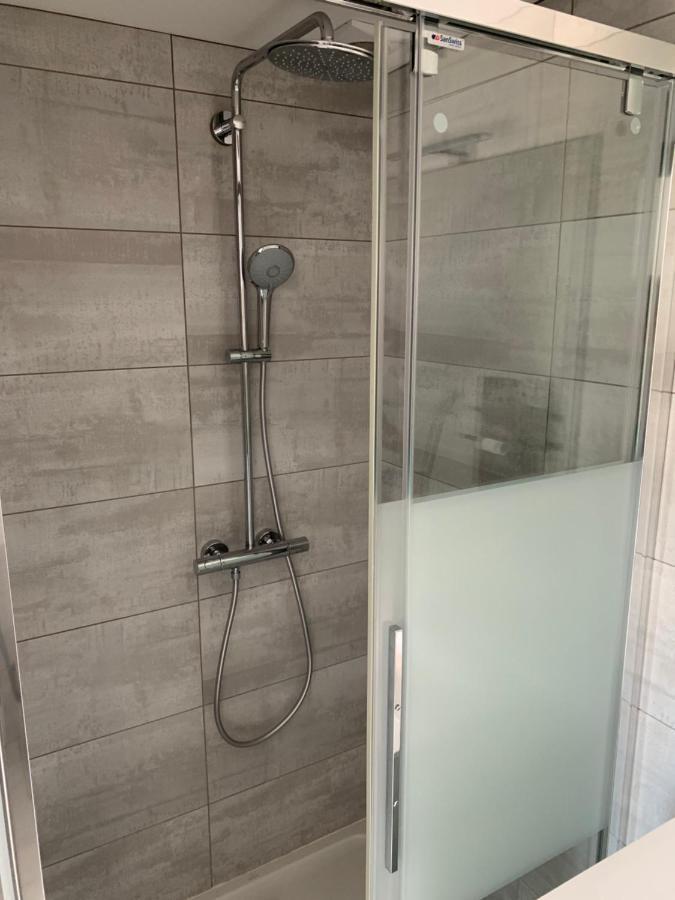 Studio A La Campagne & Jacuzzi Montcornet  外观 照片
